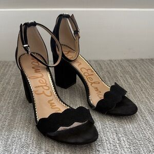 Sam Edelman Black Scalloped Heels